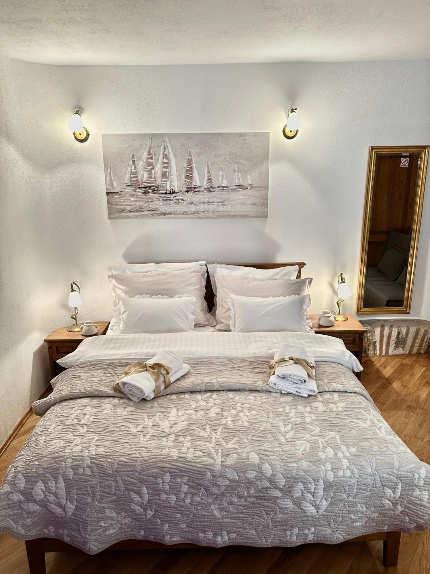 Diocletian Wine Studio Apartment II Split Exteriör bild