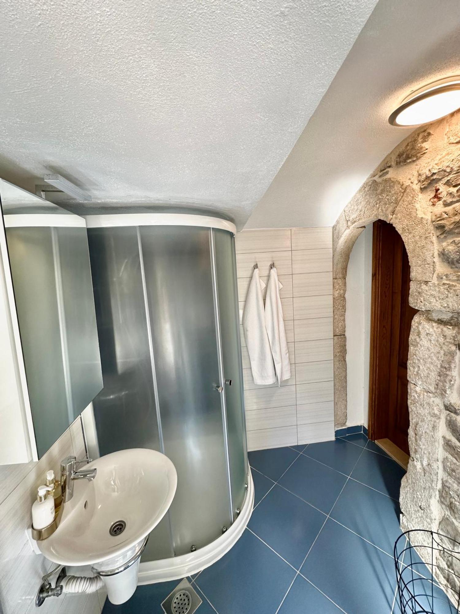Diocletian Wine Studio Apartment II Split Exteriör bild